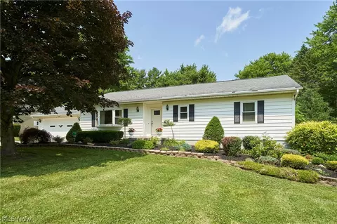 6518 Hiram Ave, Ashtabula, OH 44004