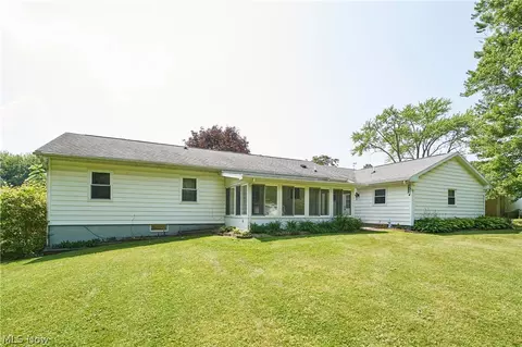 6518 Hiram Ave, Ashtabula, OH 44004 photo 10
