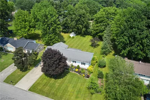 6518 Hiram Ave, Ashtabula, OH 44004 photo 3