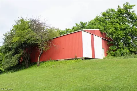 187 St Rt 152, Dillonvale, OH 43917 photo 4