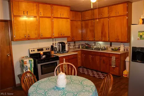 187 St Rt 152, Dillonvale, OH 43917 photo 5