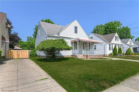 5170 W 6th St, Brooklyn Heights, OH 44131