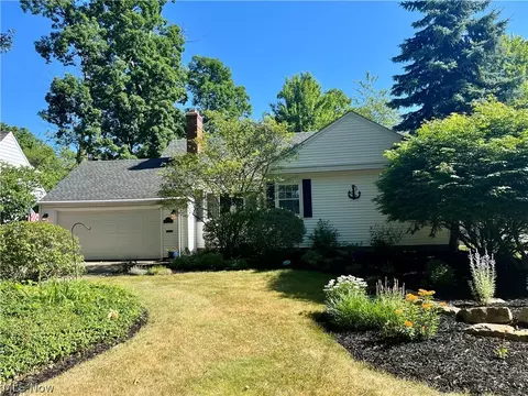 23932 Wolf Rd, Bay Village, OH 44140