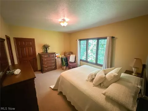 1783 Dummermuth Rd NW, Dover, OH 44622 photo 15