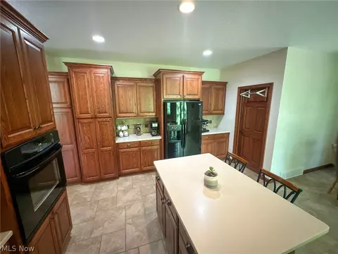 1783 Dummermuth Rd NW, Dover, OH 44622 photo 6