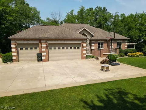 1783 Dummermuth Rd NW, Dover, OH 44622 photo 2