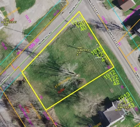 2042 N Water Street Ext, Uhrichsville, OH 44683