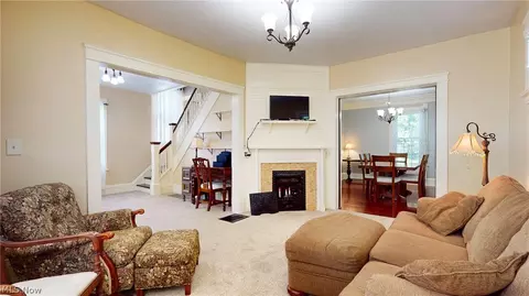 235 E Bridge St, Berea, OH 44017 photo 8