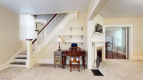 235 E Bridge St, Berea, OH 44017 photo 10