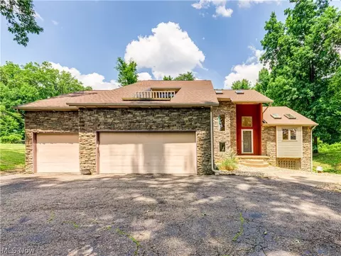 5399 Josephine St NW, North Canton, OH 44720