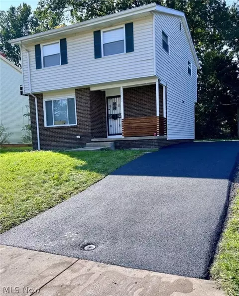 13400 S Woodland Rd, Cleveland, OH 44120