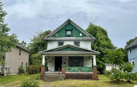 47 W Mildred Ave, Akron, OH 44310