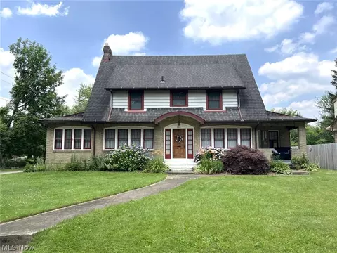 646 Roslyn Ave, Akron, OH 44320