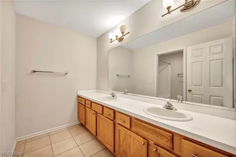 7510 Pinecrest Ln, Solon, OH 44139 photo 28