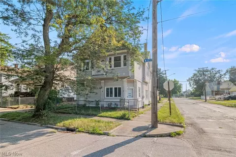 3307 W 125th St, Cleveland, OH 44111