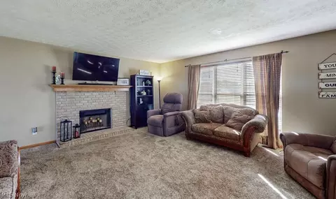 6762 Birchbark Ave NE, Canton, OH 44721 photo 22