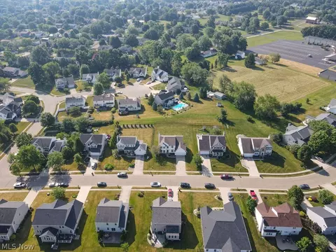 6762 Birchbark Ave NE, Canton, OH 44721 photo 7
