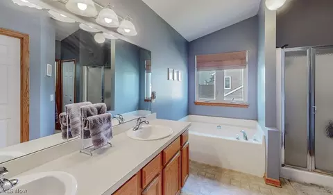 6762 Birchbark Ave NE, Canton, OH 44721 photo 28