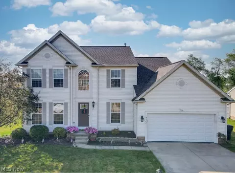 6762 Birchbark Ave NE, Canton, OH 44721