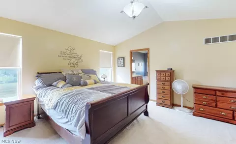 6762 Birchbark Ave NE, Canton, OH 44721 photo 26