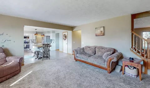 6762 Birchbark Ave NE, Canton, OH 44721 photo 24