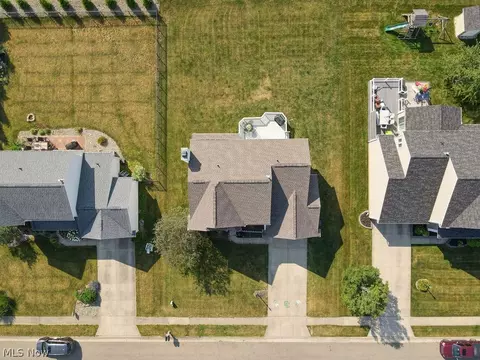 6762 Birchbark Ave NE, Canton, OH 44721 photo 6