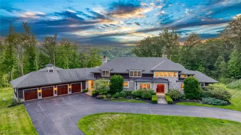 7900 Gray Eagle Chase, Gates Mills, OH 44040