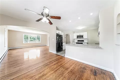 9688 E River Rd, Elyria, OH 44035 photo 8