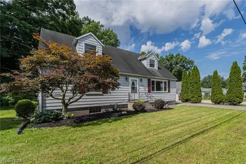 9688 E River Rd, Elyria, OH 44035 photo 3