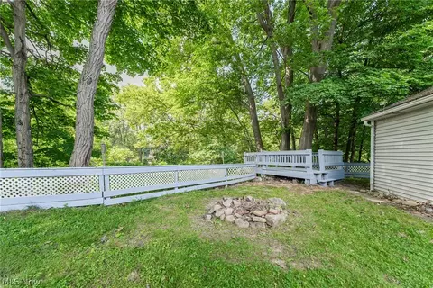 9688 E River Rd, Elyria, OH 44035 photo 33