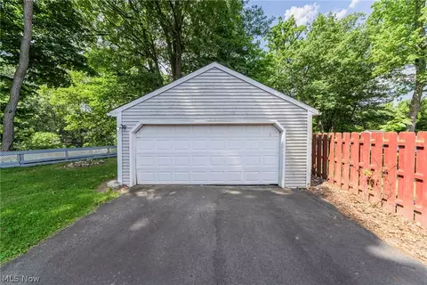 9688 E River Rd, Elyria, OH 44035 photo 35