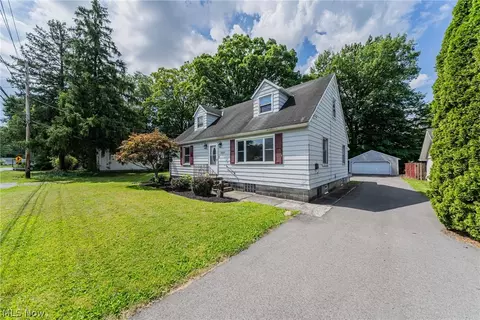 9688 E River Rd, Elyria, OH 44035 photo 2