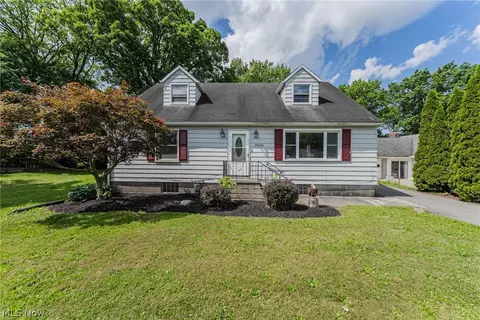 9688 E River Rd, Elyria, OH 44035