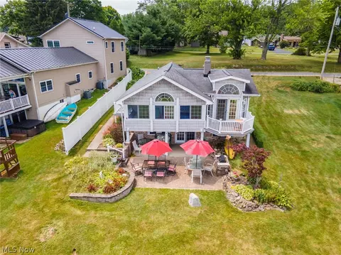 32616 Wooddale Dr, Lisbon, OH 44432