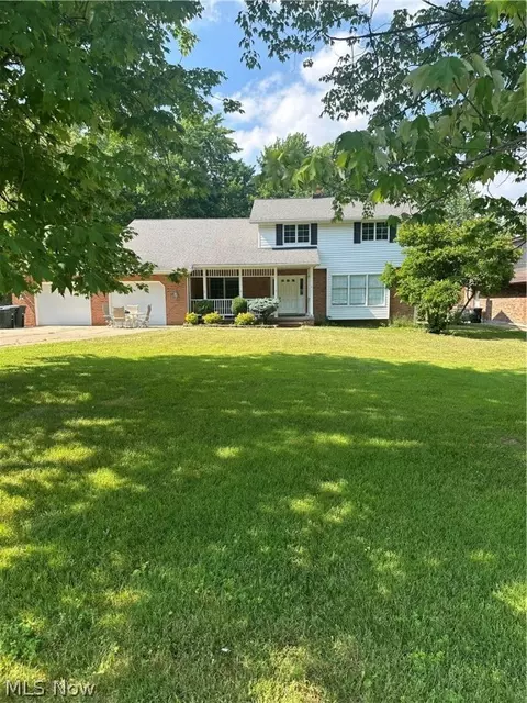 4755 Eastview Dr, Independence, OH 44131