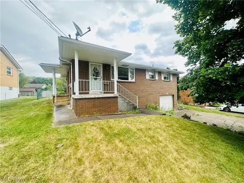 1344 Barone Dr, Weirton, WV 26062