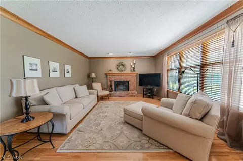 207 Ashland Ave, Elyria, OH 44035 photo 16