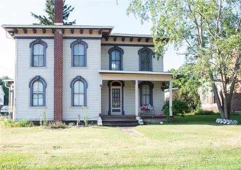 24782 State Route 30, East Rochester, OH 44625