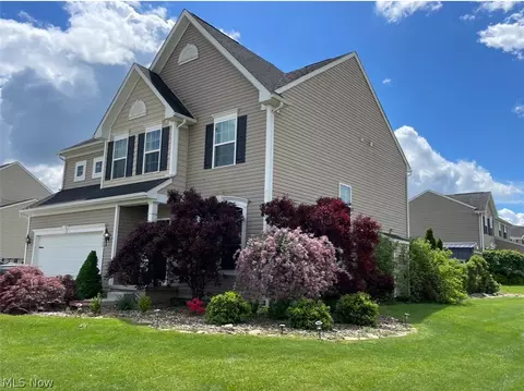 4489 Woodstone Ave NW, Massillon, OH 44647