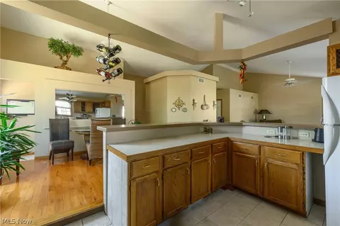 Kitchen - 308 Avis Ave NW, Massillon, OH 44646 photo 4 of 7