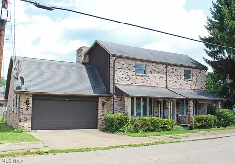 2008 Charles St, Wellsburg, WV 26070