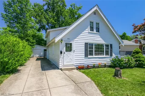 261 E 238th St, Euclid, OH 44123