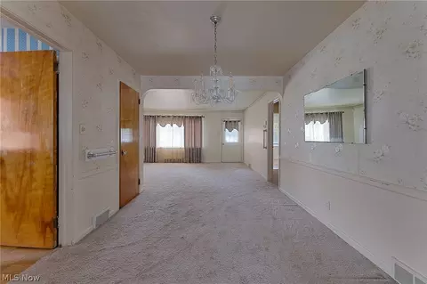 220 Afton Ave, Boardman, OH 44512 photo 8