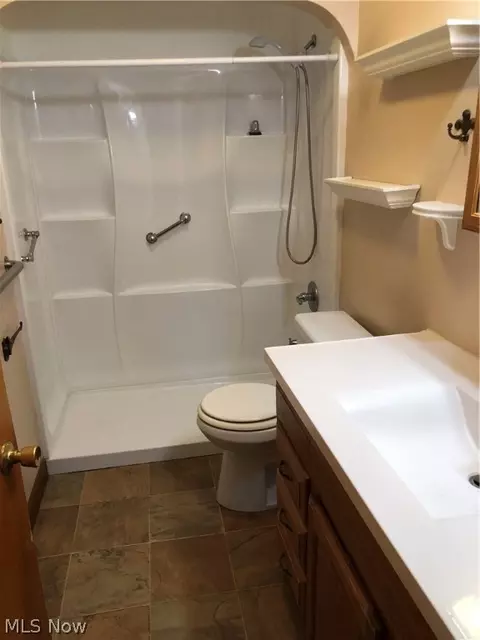 Bath - 1410 Main St, Dresden, OH 43821 photo 1 of 1