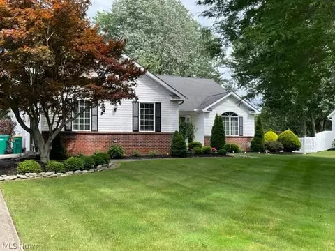 5501 Grace Dr, Mentor, OH 44060