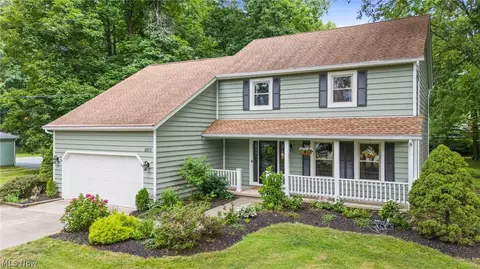 8873 Hendricks Rd, Mentor, OH 44060