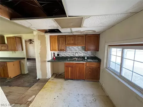 Kitchen - 30232 Robert St, Wickliffe, OH 44092 photo 2 of 2