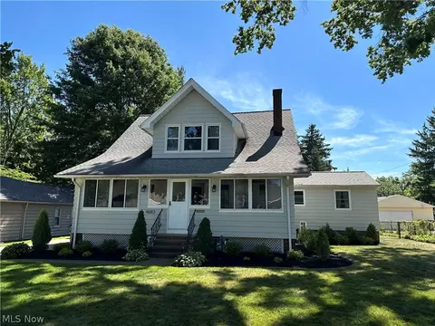 4683 Waldamere Ave, Willoughby, OH 44094