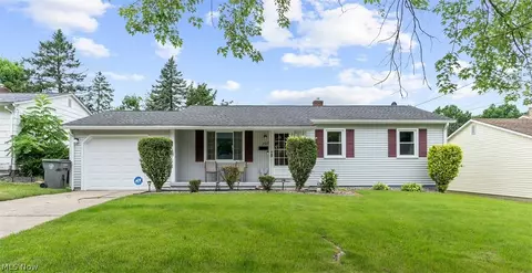 706 Rhoda Ave, Youngstown, OH 44509