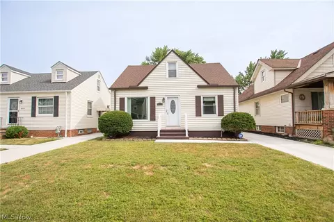 4418 Maplecrest Ave, Cleveland, OH 44134
